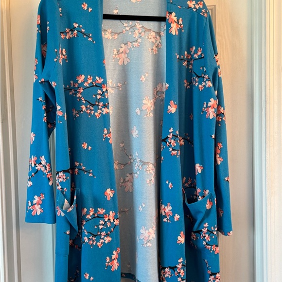 EUC Lularoe Caroline A-Line Blue Floral Cardigan - Picture 2 of 3